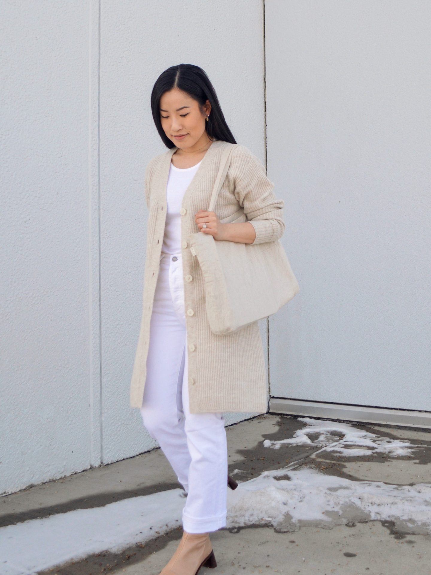 Outfit details: Arlo High Rise Straight Jeans, Kotn High Neck Tank, Frank and Oak cardigan dress, L'intervalle Dundee nude leather boots, Harly Jae Zero Waste Tote