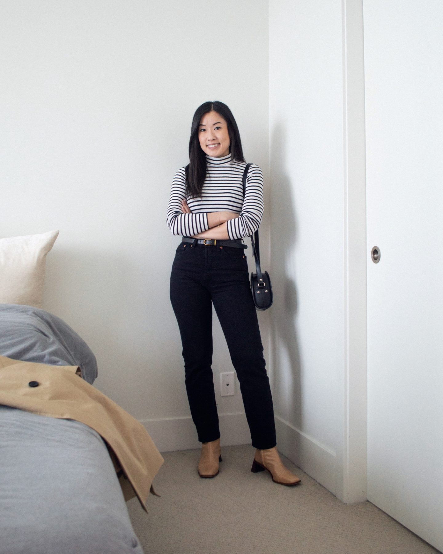 Her Simple Sole - A Wardrobe Staple: Easy Turtleneck Tops Styled for Fall