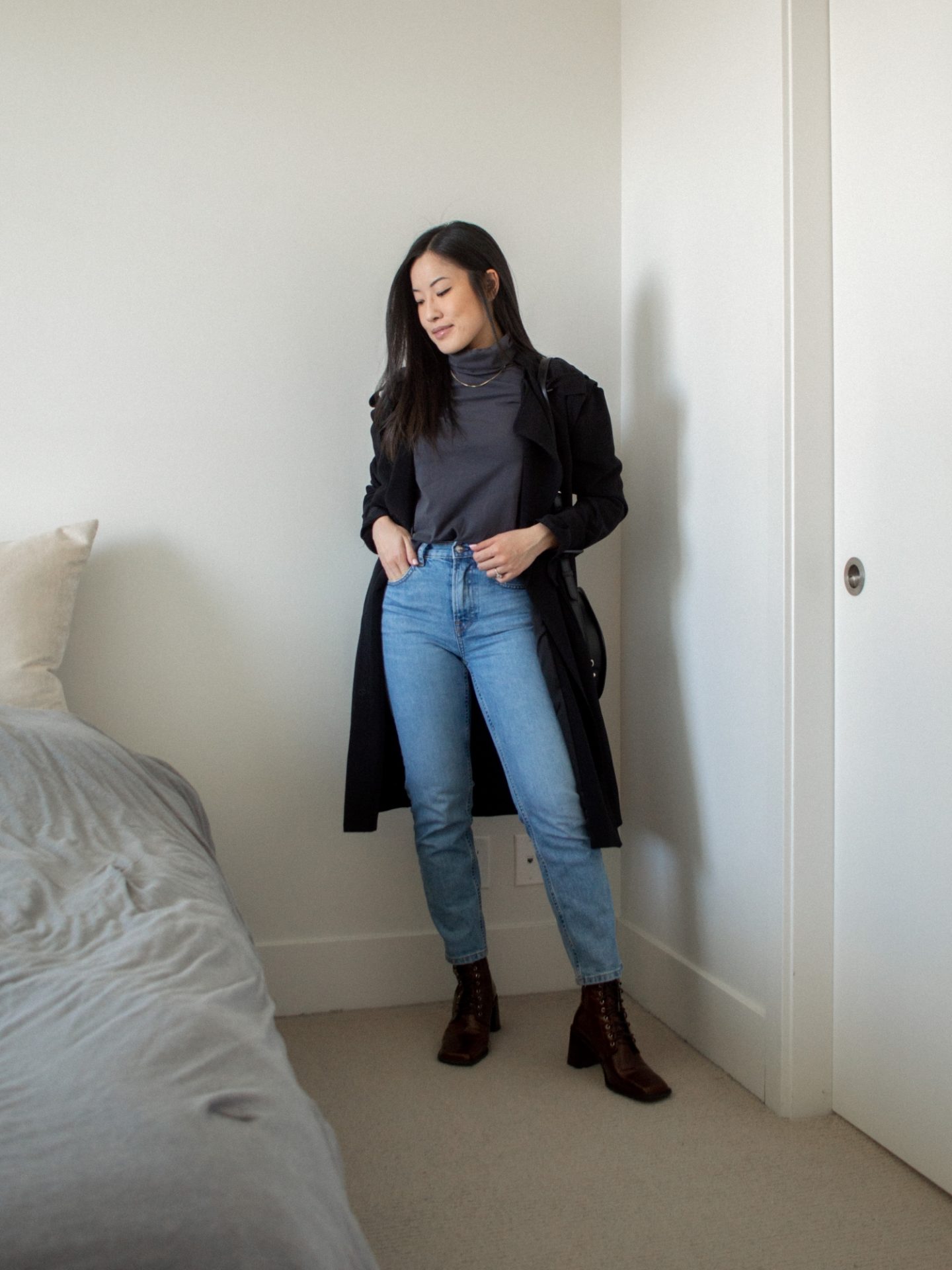 Her Simple Sole - A Wardrobe Staple: Easy Turtleneck Tops Styled for Fall