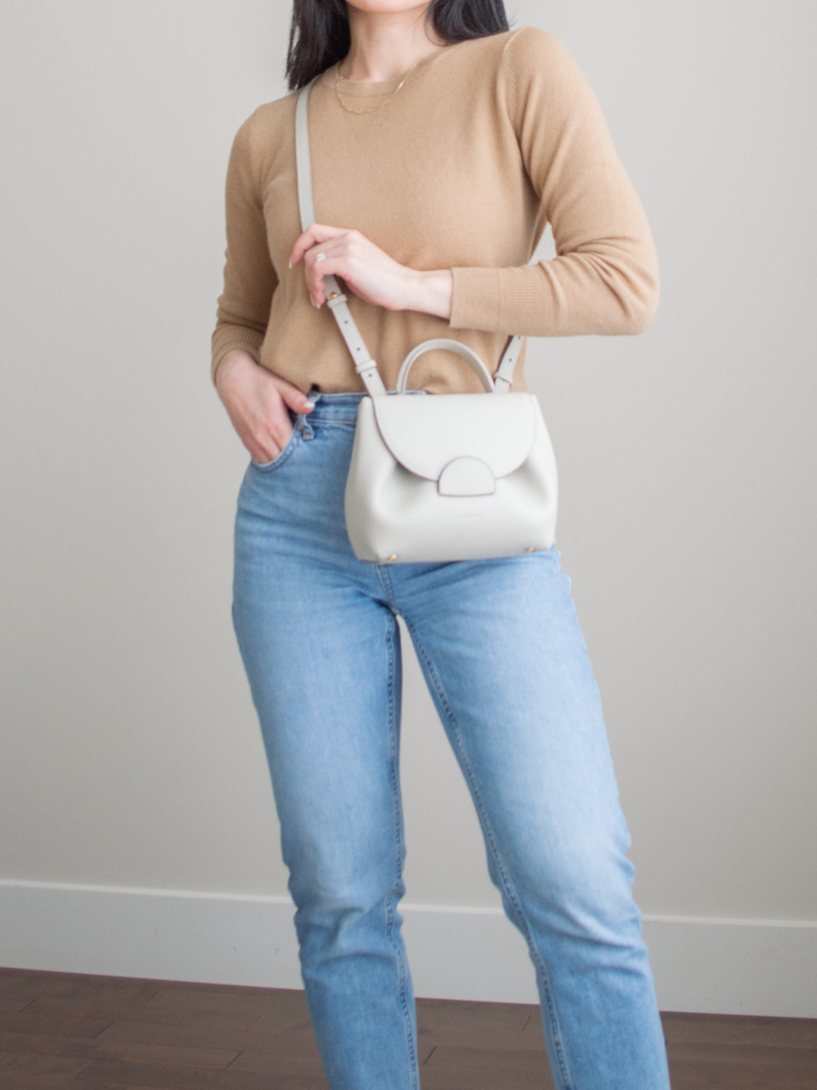 Simple Handbag 034 main image 0
