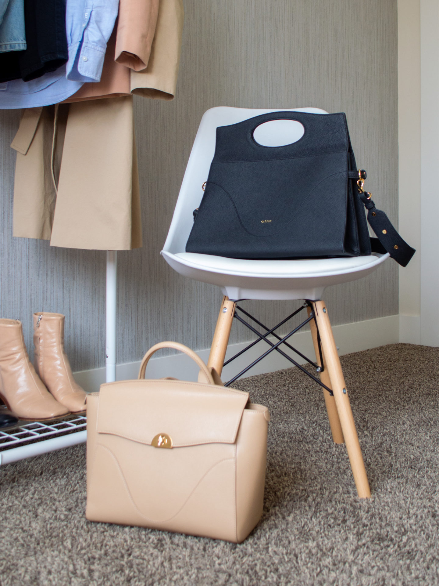 Intentional Life and Style Content Creator Sharon of Her Simple Sole showcases her spring smart casual capsule wardrobe picks for workwear bags | practical bags for work | petite-friendly capsule wardrobe for spring | how to build a capsule wardrobe