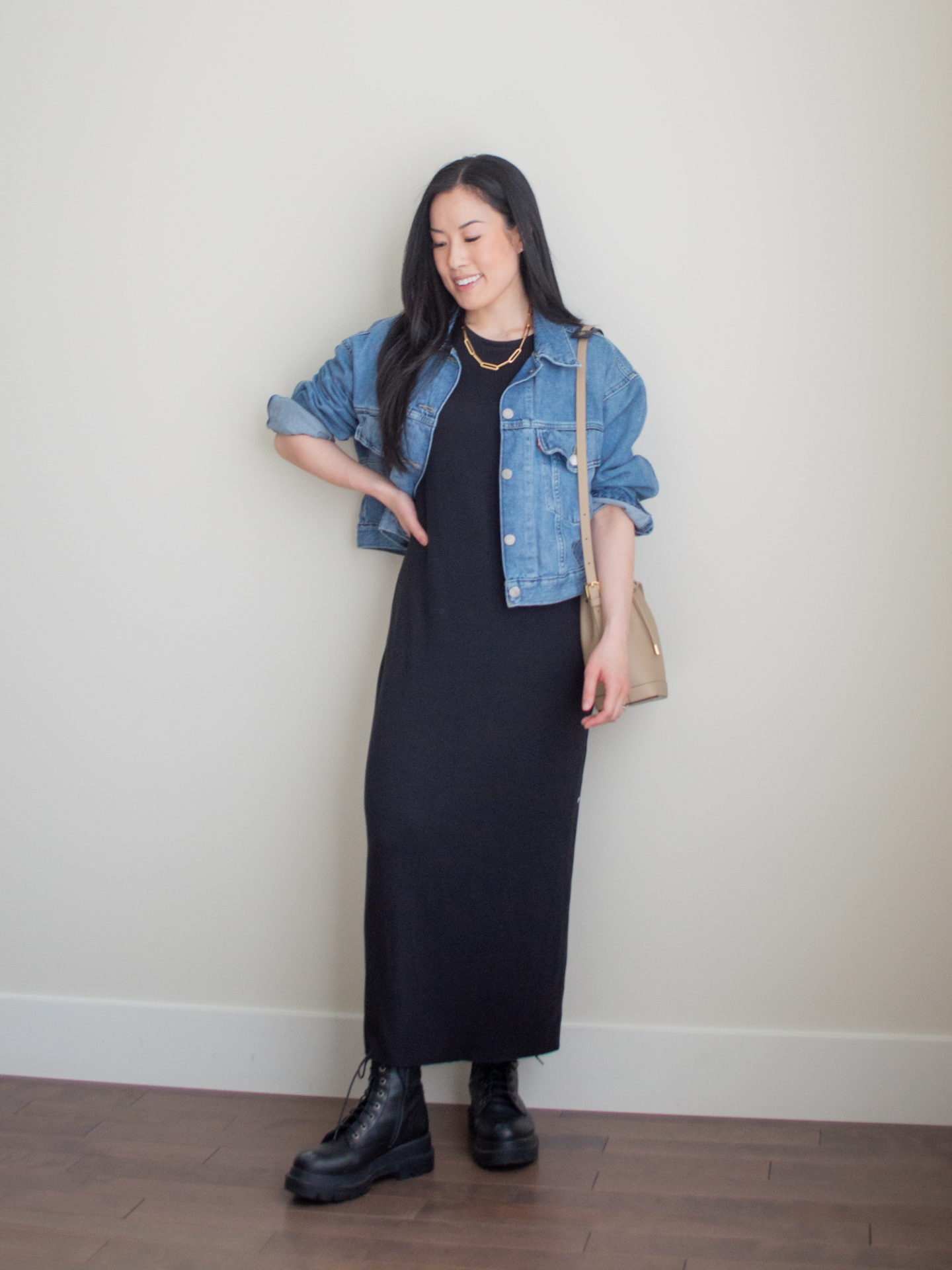 Sharon of Her Simple Sole showcases some of her favourite easy spring outfits that anyone can recreate using minimal, comfortable, and functional items from her intentional wardrobe | spring outfit ideas | minimalist outfit ideas | maxi t-shirt dress outfit | cropped denim jacket outfit | dress and denim jacket outfit