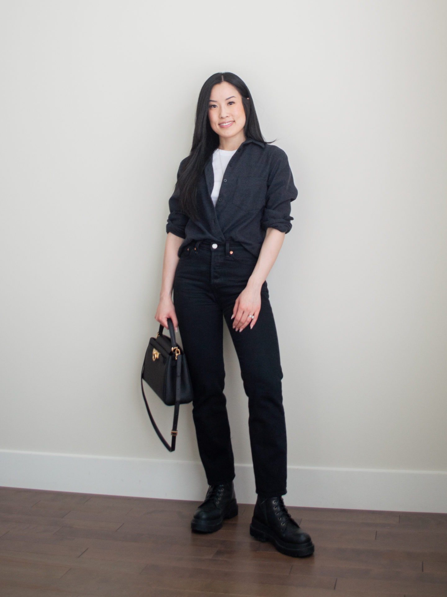 Sharon of Her Simple Sole showcases some of her favourite easy spring outfits that anyone can recreate using minimal, comfortable, and functional items from her intentional wardrobe | spring outfit ideas | minimalist outfit ideas | monochrome black and white outfit