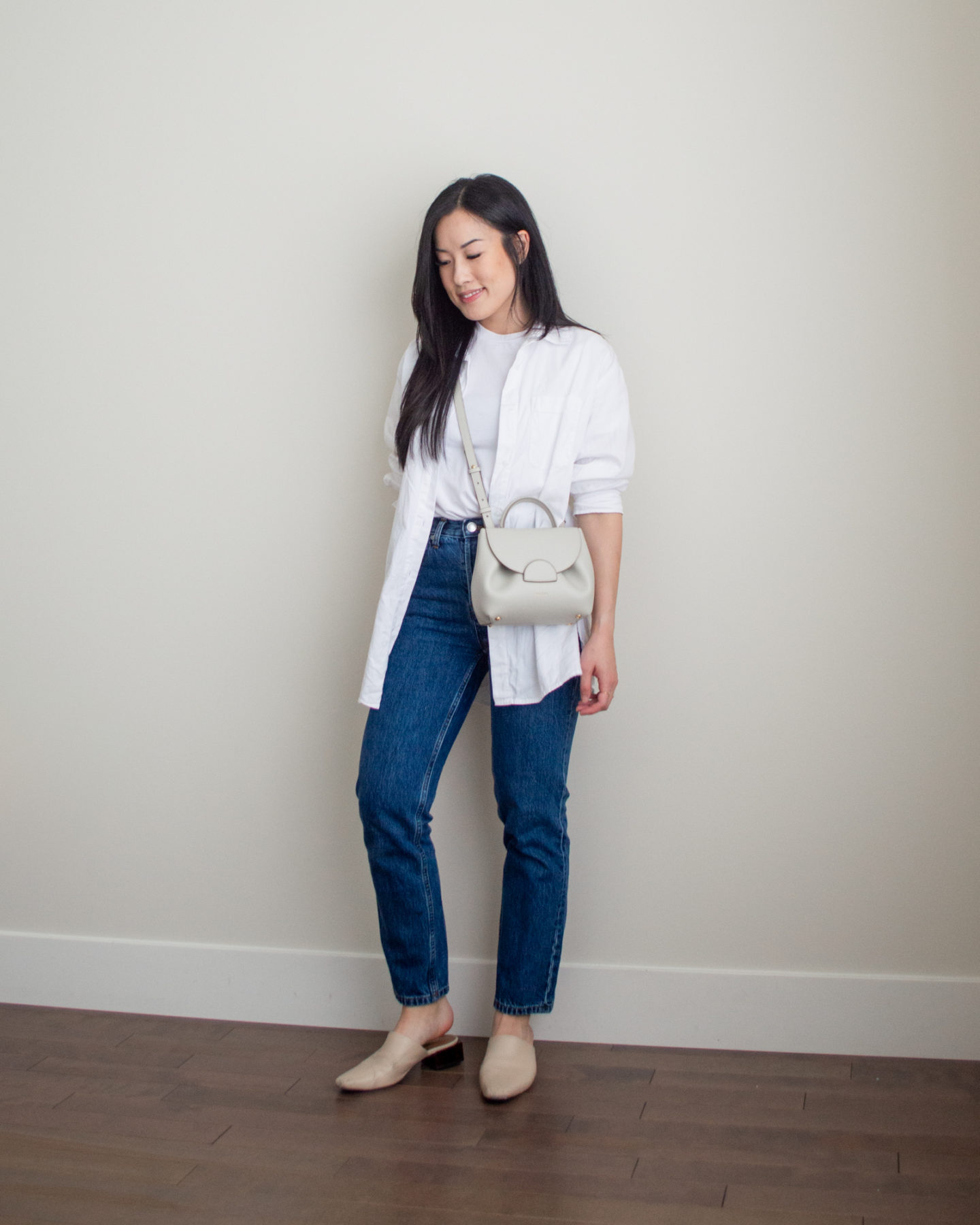 September Outfit Roundup - Comfy and Easy Outfits - Her Simple Sole