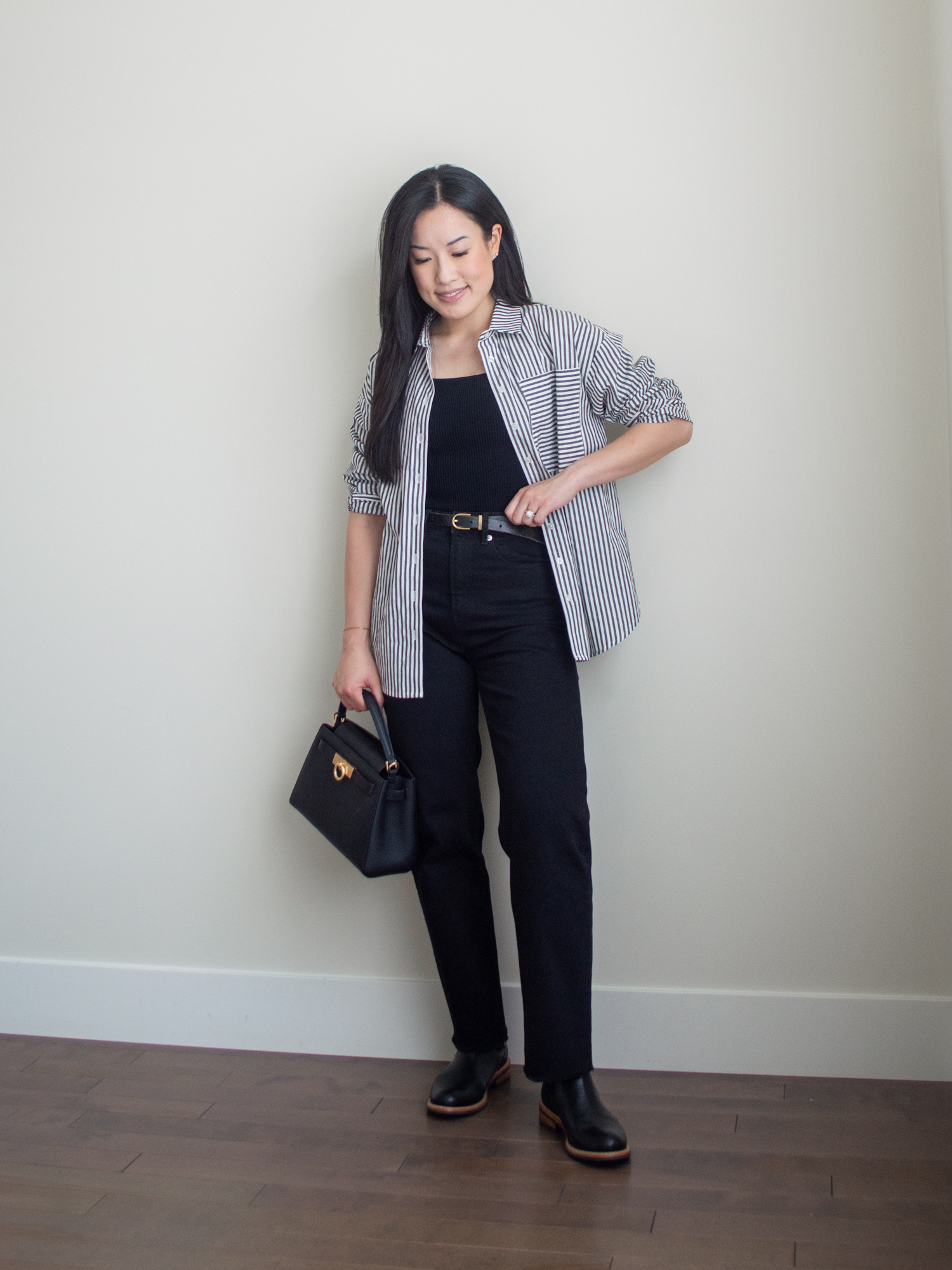 September Outfit Roundup - Comfy and Easy Outfits - Her Simple Sole